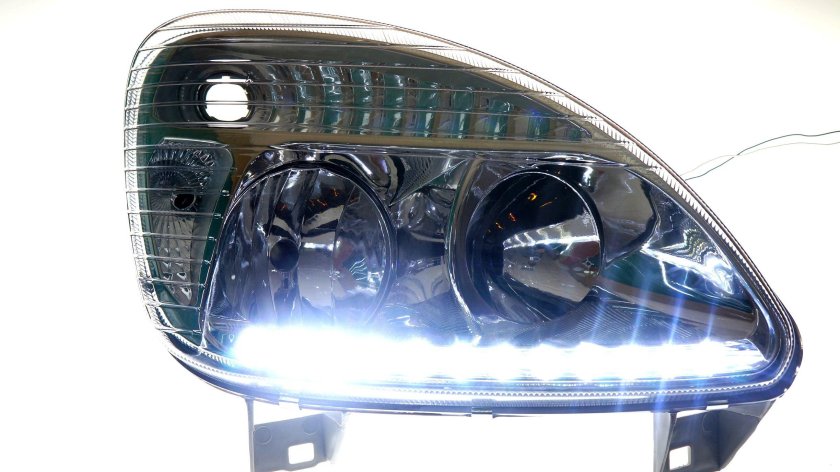 Фара Газель 3302