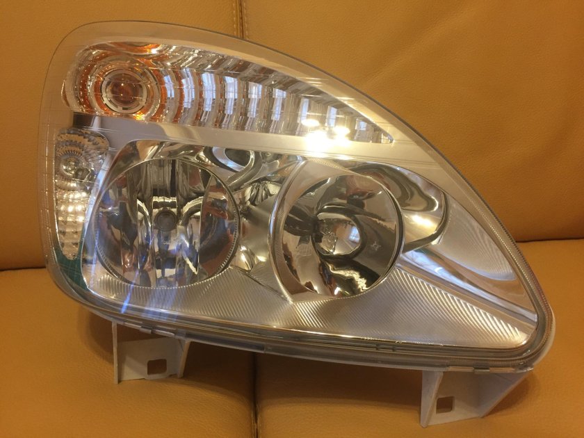 Фара ГАЗ 3302