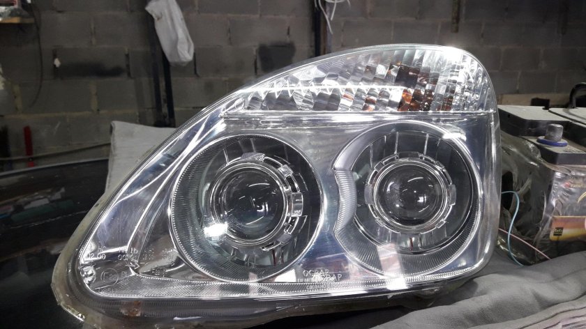 Линзы в фары Газель 3302