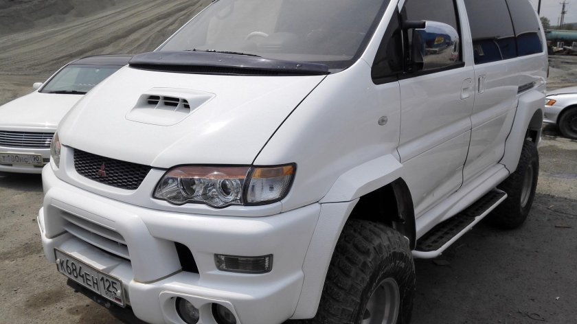 Mitsubishi Delica 4x4