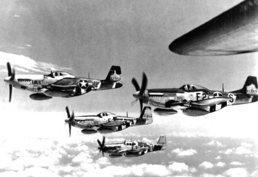Самолет Мустанг p-51b во второй мировой войне