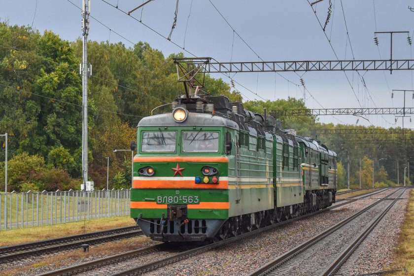 Пассажирский поезд