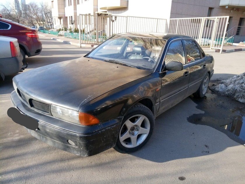 Mitsubishi Sigma 1993