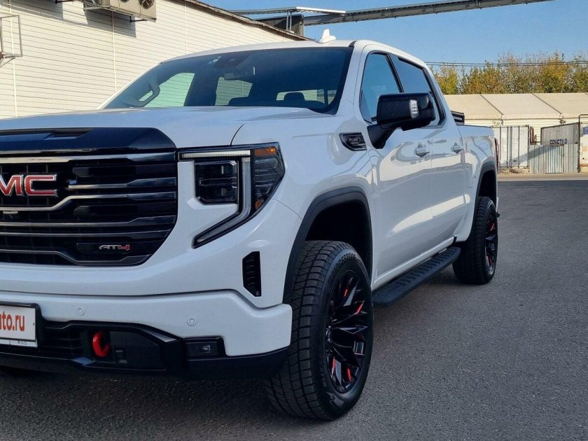 Купить GMC С пробегом в России