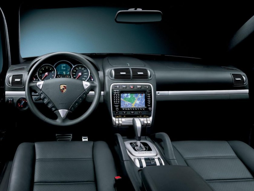 Porsche Cayenne 955 салон