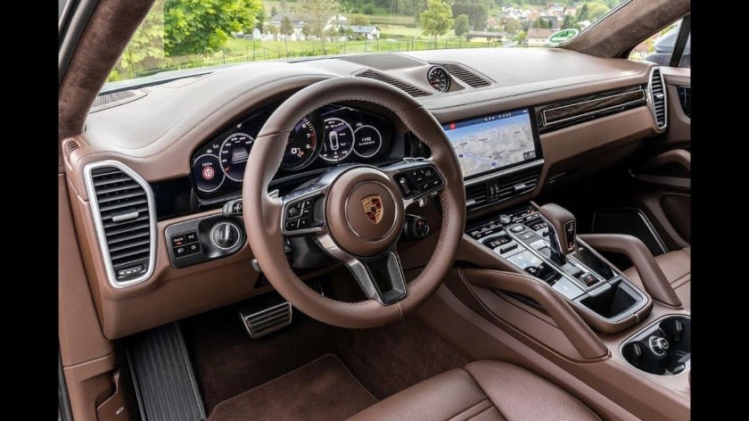 Порше Кайен 2020 салон