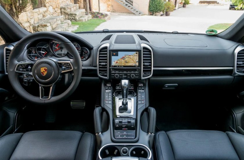 Порше Кайен 2015