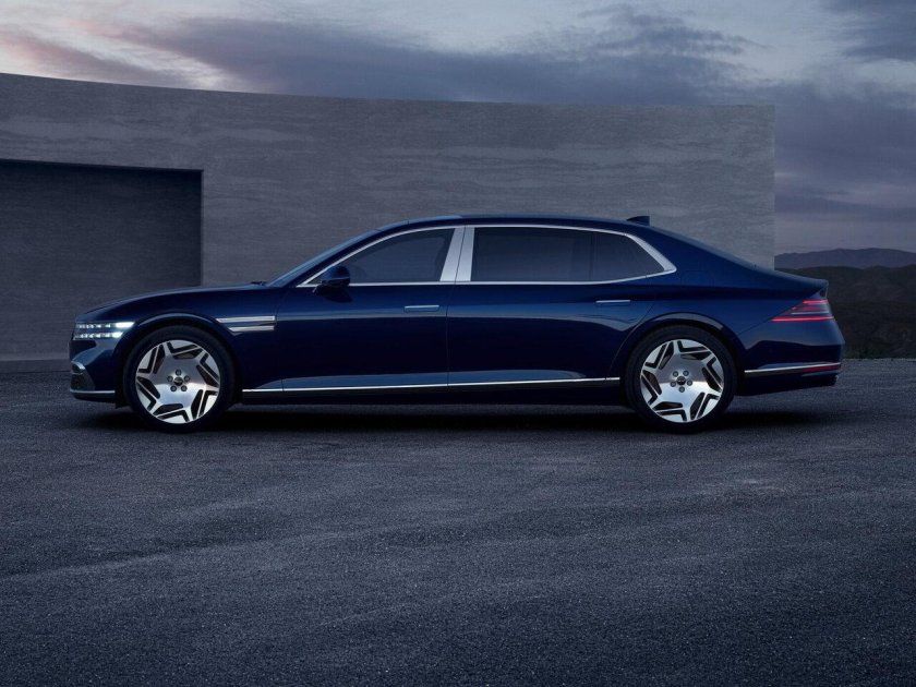 Genesis седан g90