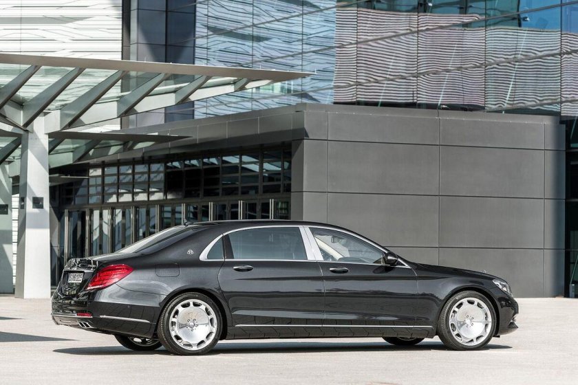Mercedes-Benz x222 s600 Maybach