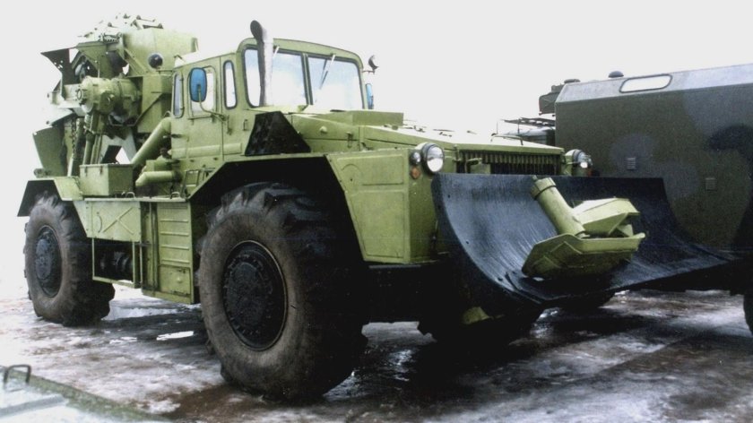 Траншейная машина колесная ТМК-2