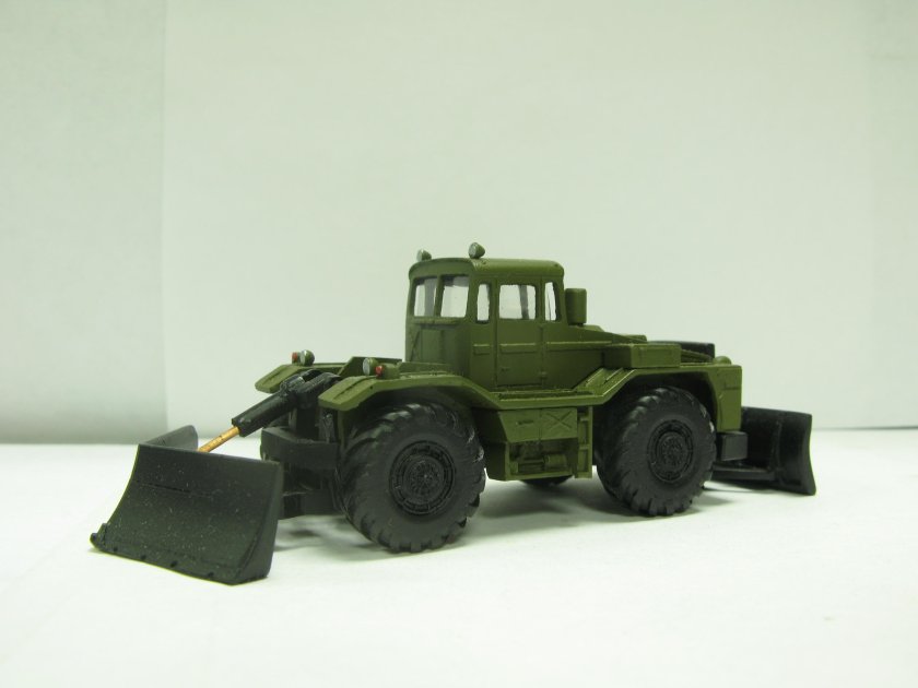 МАЗ-538 трактор