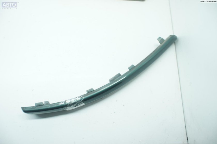 Молдинг на задний бампер Форд Мондео 3