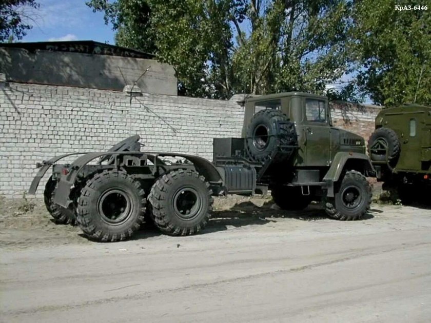 КРАЗ 260 военный тягач