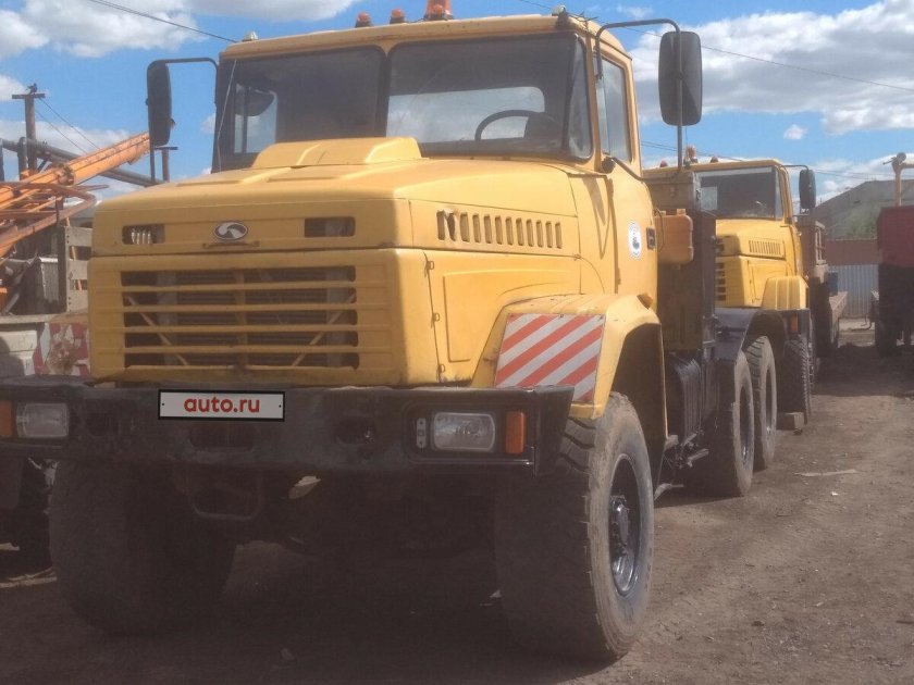КРАЗ 6446 седельный