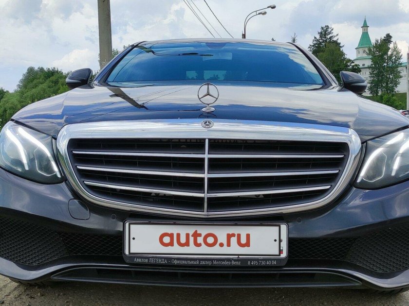 Новый Мерседес е класс 2023