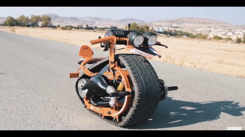 Гусеничный мотоцикл