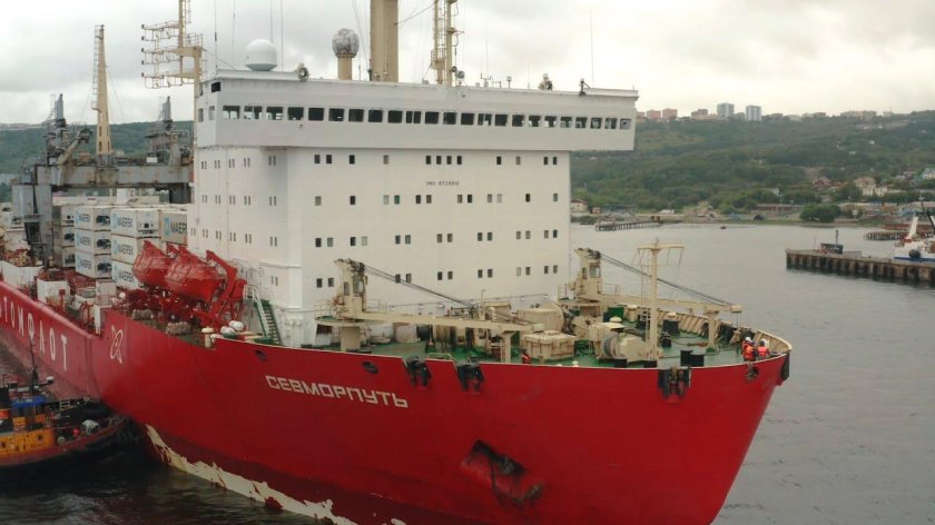 Контейнеровоз Севморпуть