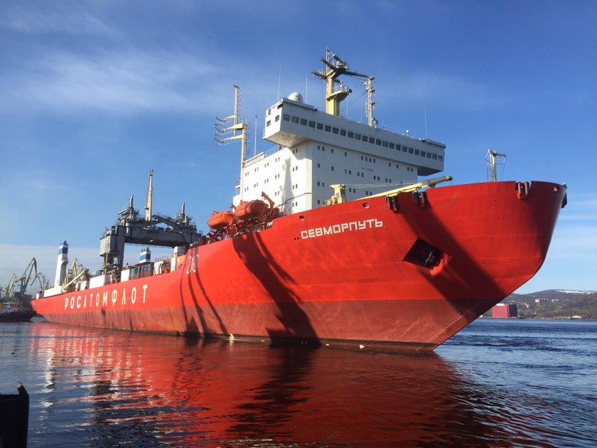 Атомный ледокол Севморпуть