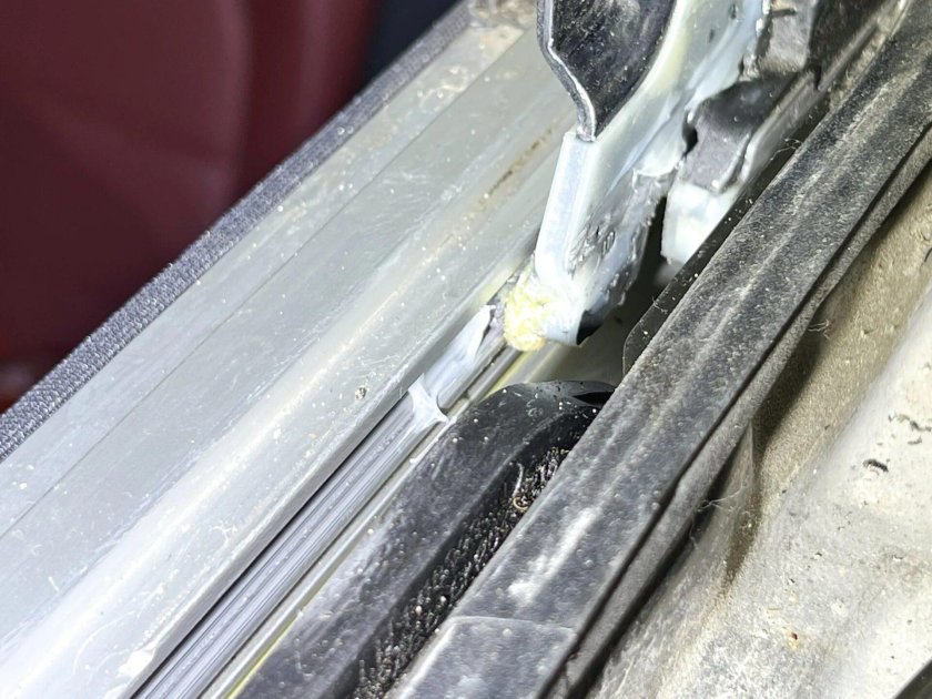 Смазка для панорамной крыши Мерседес