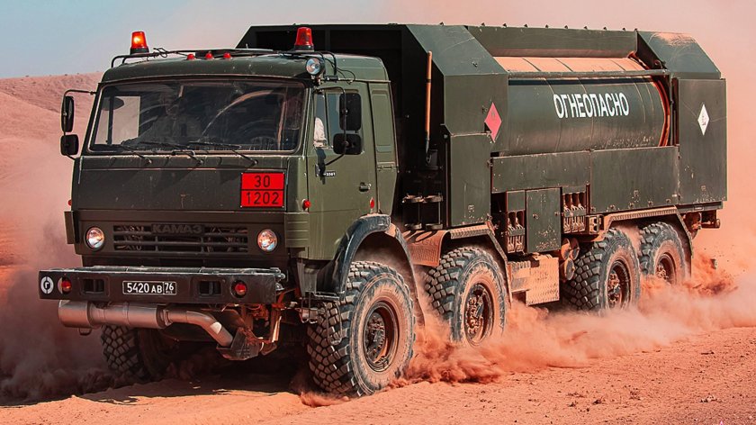 КАМАЗ-63501 8х8
