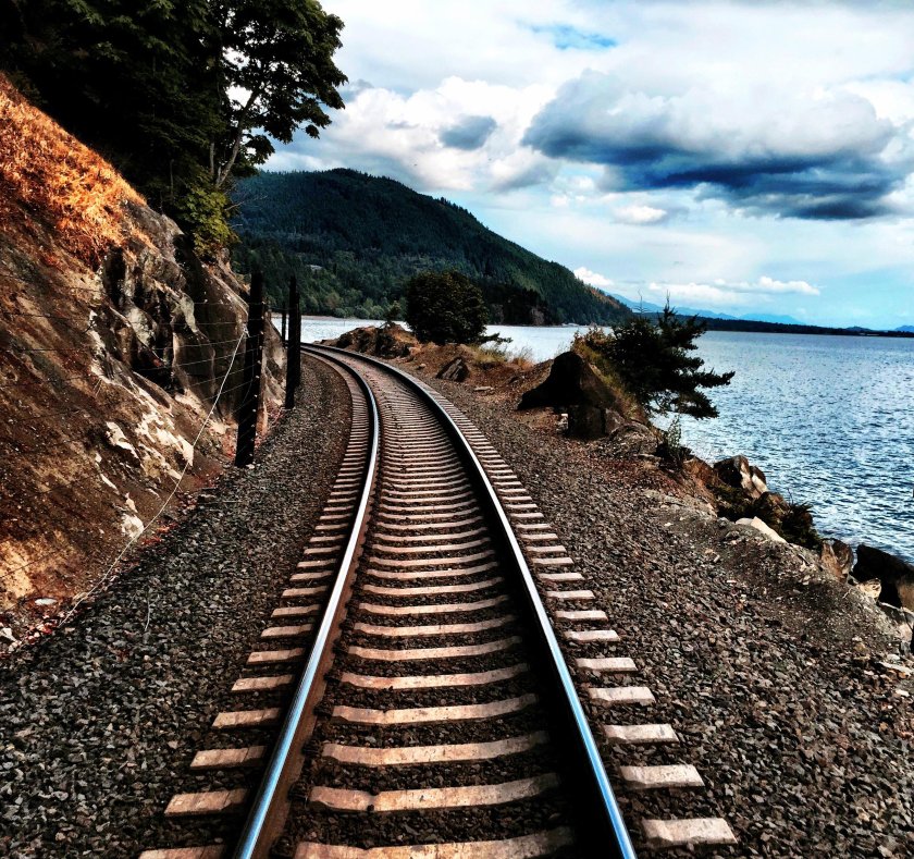 Железнодорожный транспорт