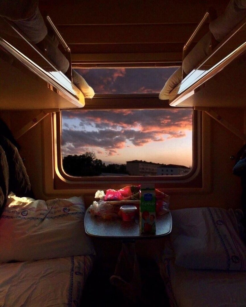 Купе в поезде