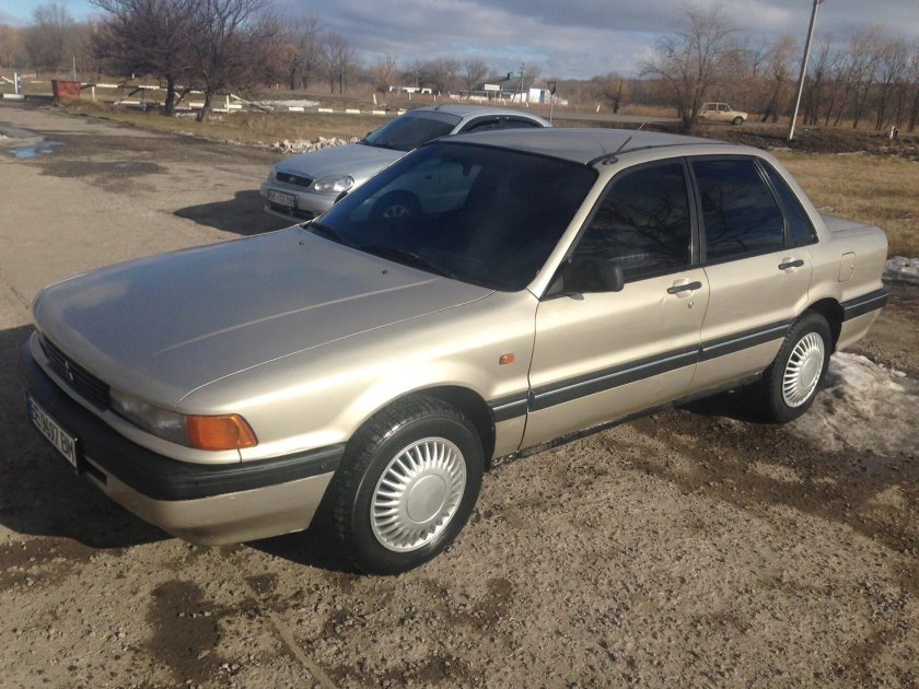 Митсубиси Галант 6 1989