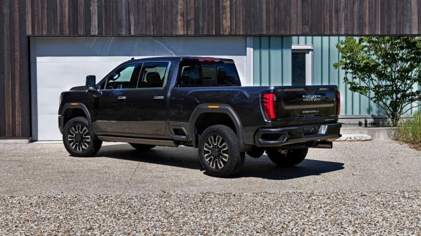 GMC Sierra Denali 2500hd