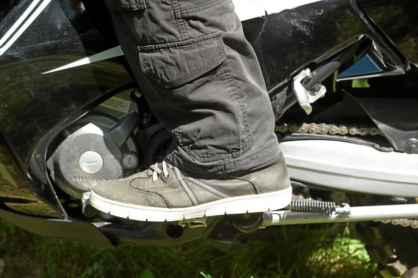 Подножка для мотоцикла