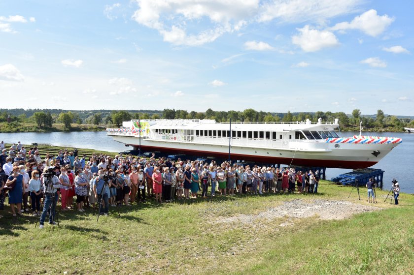 Теплоход Чайка Казань