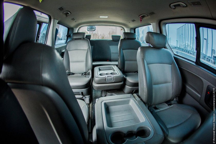 Hyundai h1 Grand Starex салон