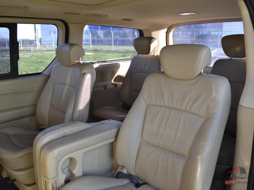 Hyundai Grand Starex 2008 салон