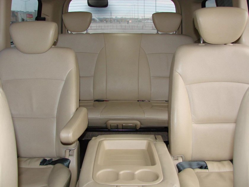 Хендай Гранд Старекс салон