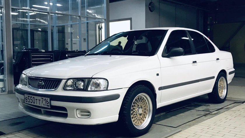 Ниссан Санни b15