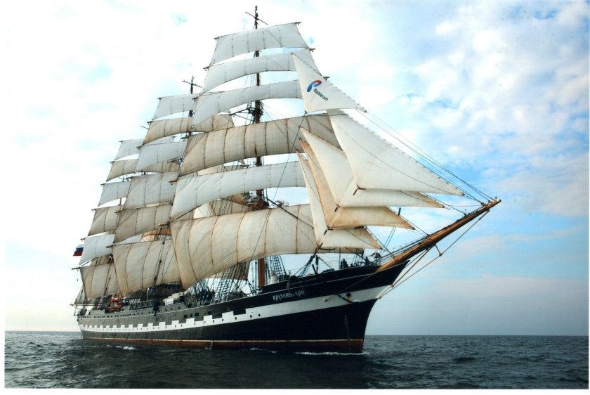 Парусник Адмирал Крузенштерн