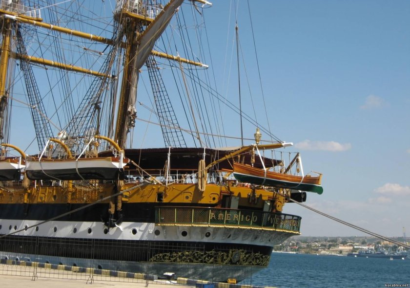 Парусный корабль Америго Веспуччи