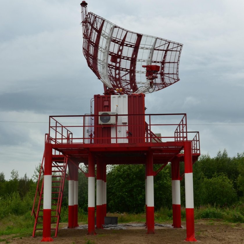 Аэродромный обзорный первично-вторичный радиолокатор АОРЛ-1ас