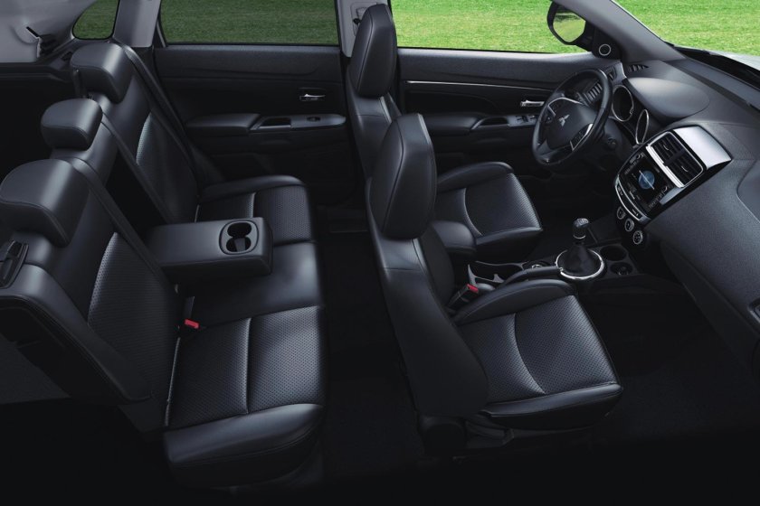 Mitsubishi ASX салон внутри