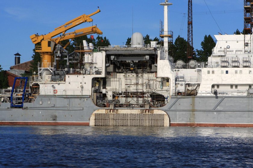 Судно Игорь Белоусов проекта 21300