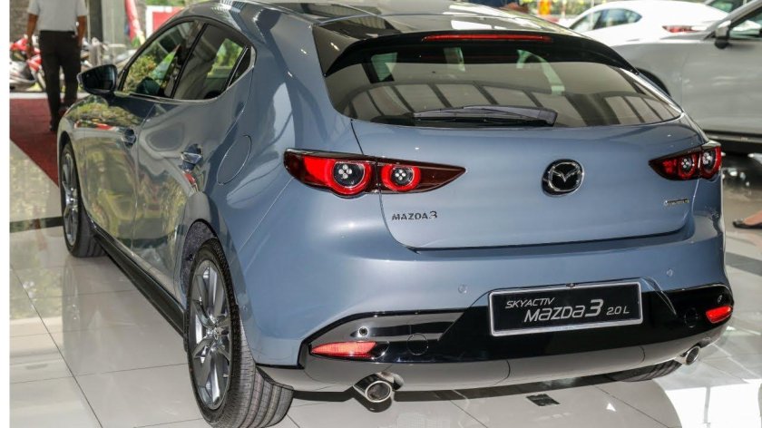 Мазда 3 2020