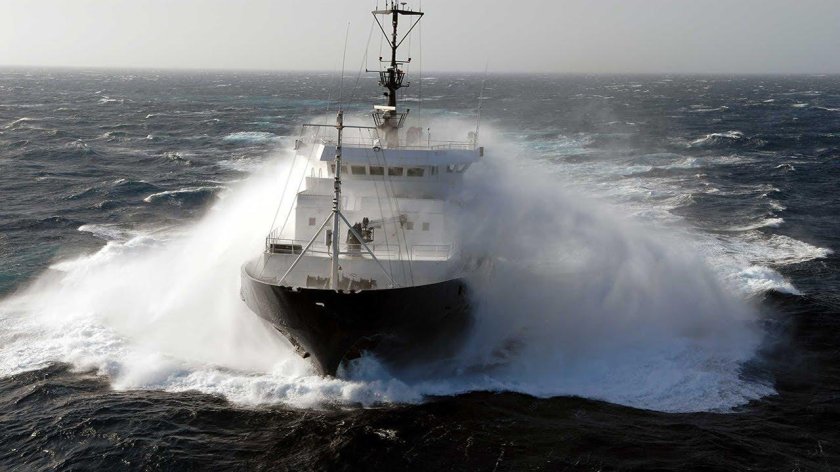 Баренцево море корабль