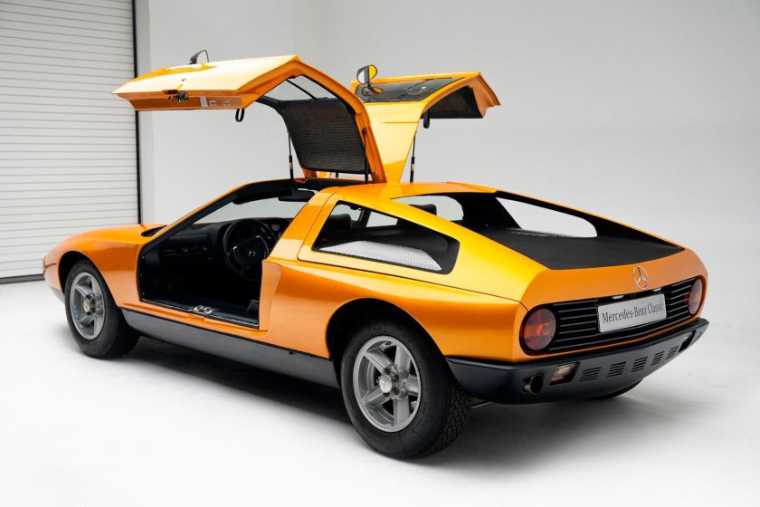 Мерседес c111