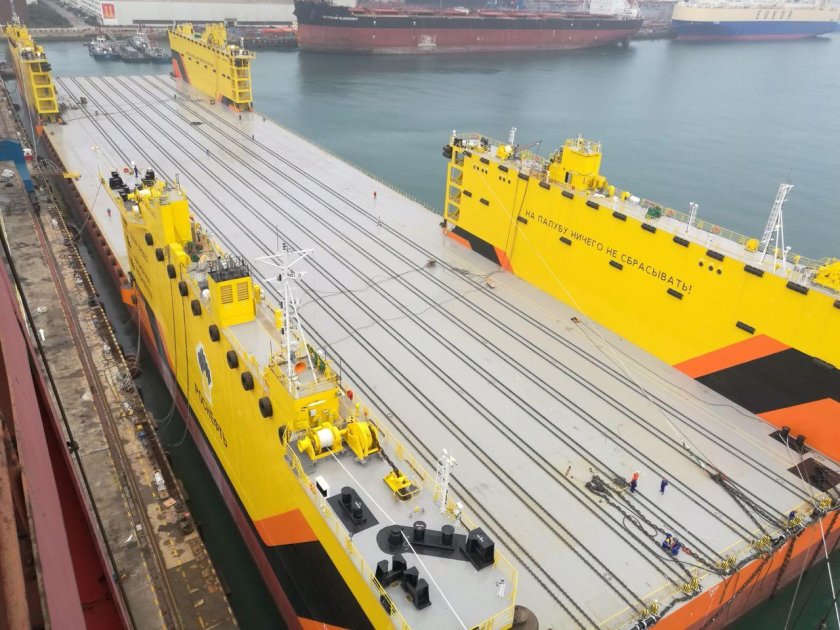 Плавучий док проекта 23380