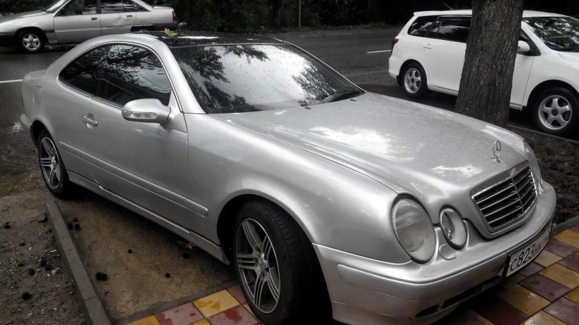 Мерседес CLK 230