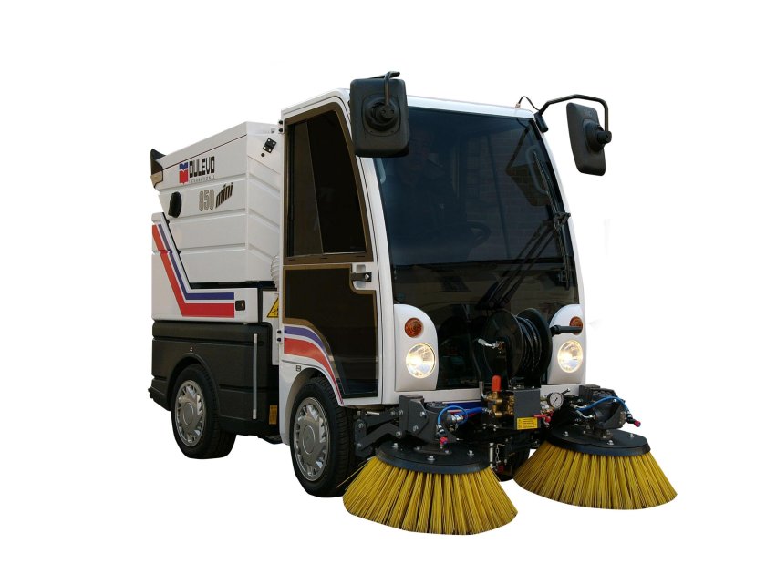 Подметально-уборочная машина Faun