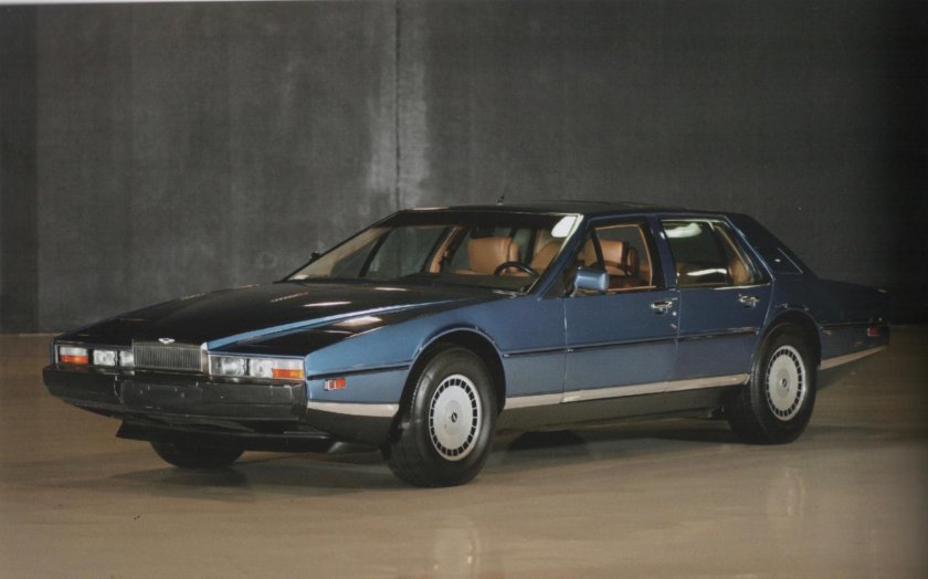Aston Martin Lagonda 1974