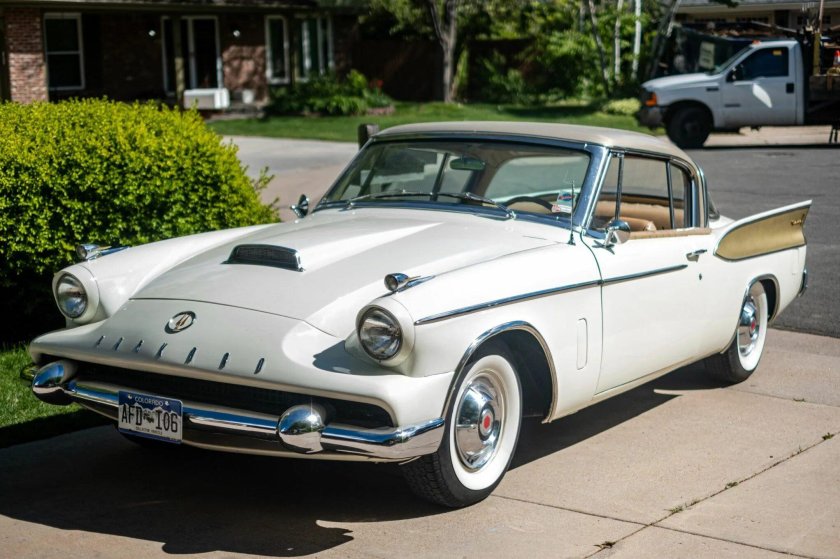 Packard Hawk 1958