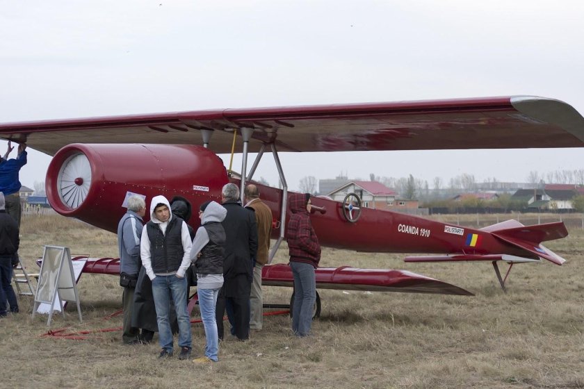 Самолет Анри Коанда