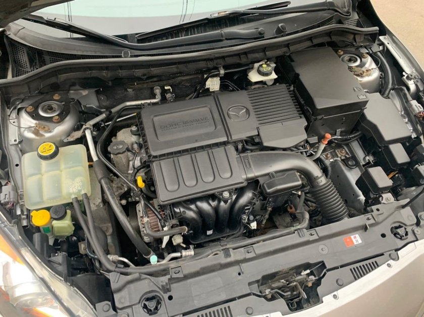 Мазда 3 2007 под капотом