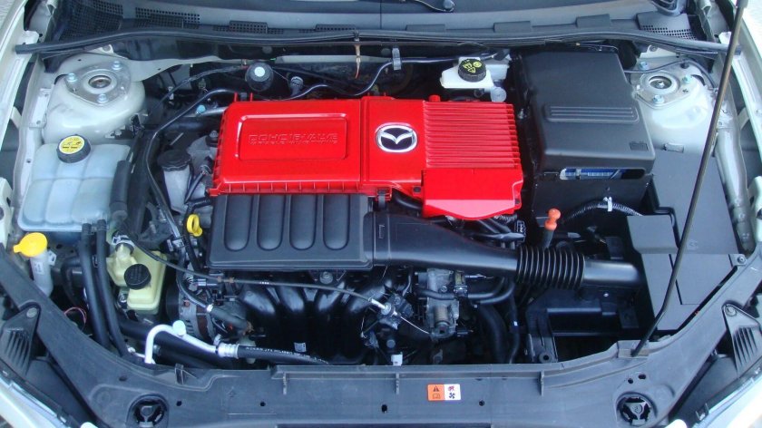 Мазда 3 1.6 под капотом